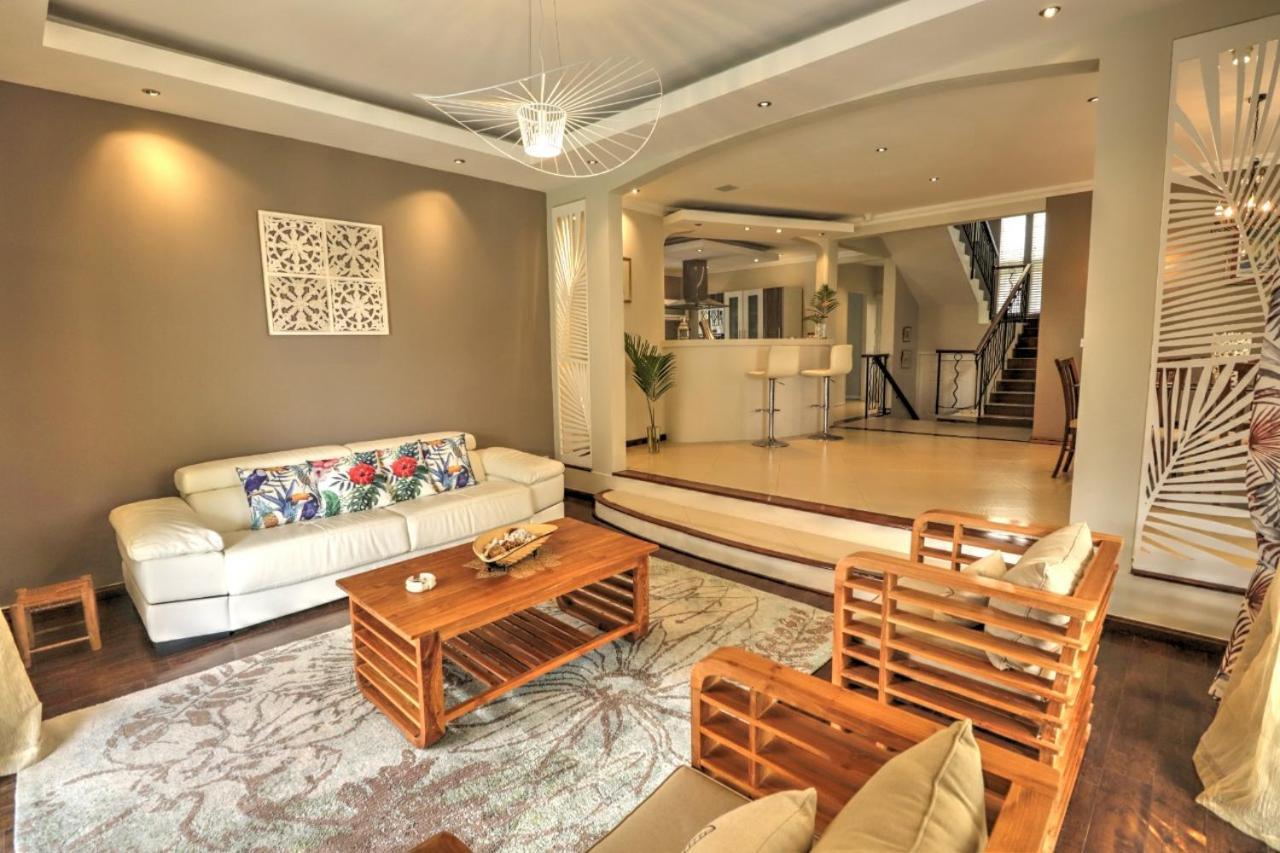 Happiness Villa 3 Bedroom Luxury Villa With Private Pool, Near All Amenities And Beaches Mauritius Grand Bay Buitenkant foto